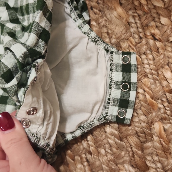 SweetHoney Green and White Checkered Bubble Romper - Picture 2 of 5